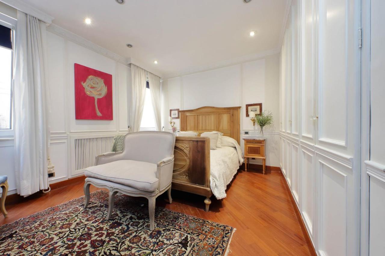 4Bnb - Luxury Trevi Apartment W Terrace Rome Extérieur photo